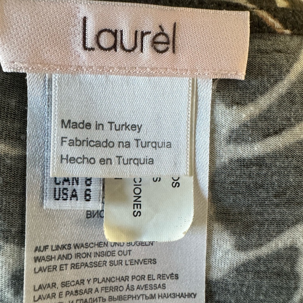 Laurel by Escada Vintage Animal Print Blouse Size 6 Designer Chic - Picture 12 of 13